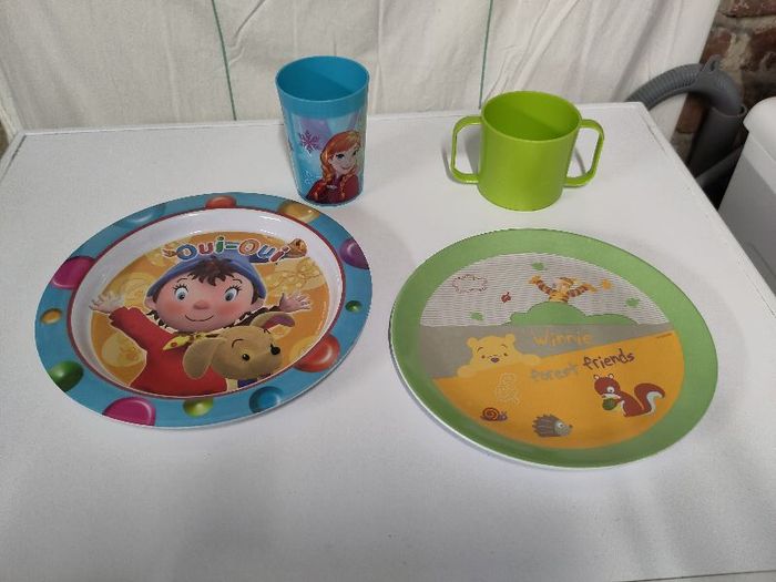lot vaisselle enfant 4 pièces