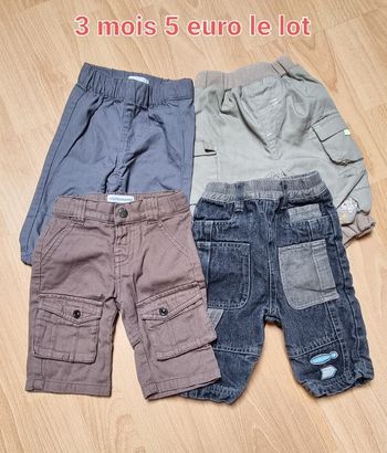 Lot pantalon