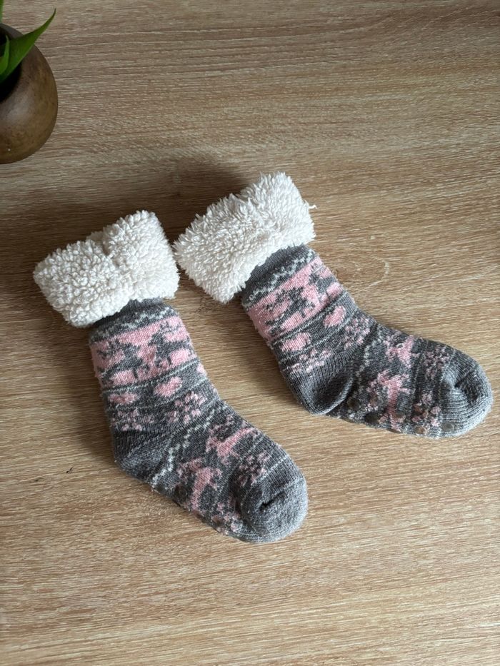 Grosse chaussette chaude bébé fille 18 mois - photo numéro 2