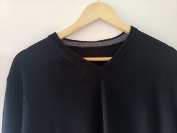 Pull noir en laine