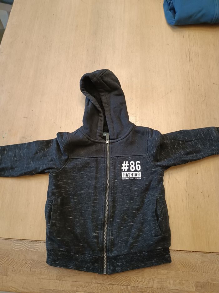 Vestes  5 ans - photo numéro 2