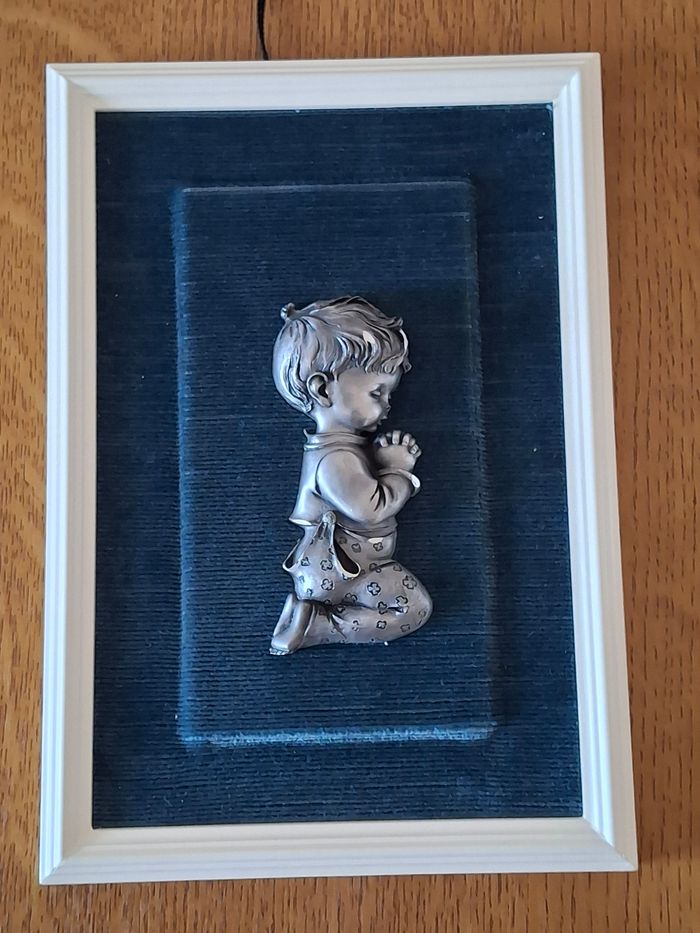 Cadre avec sujet garçon en étain - photo numéro 3