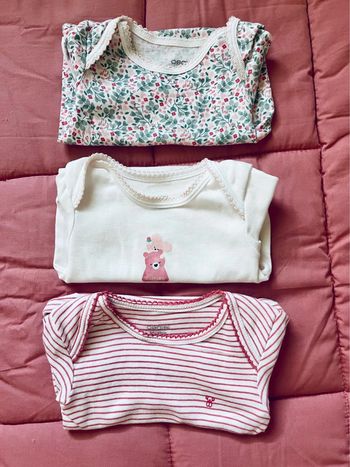 Lot de 3 bodys manches courtes- taille 3 mois- Obaïbi