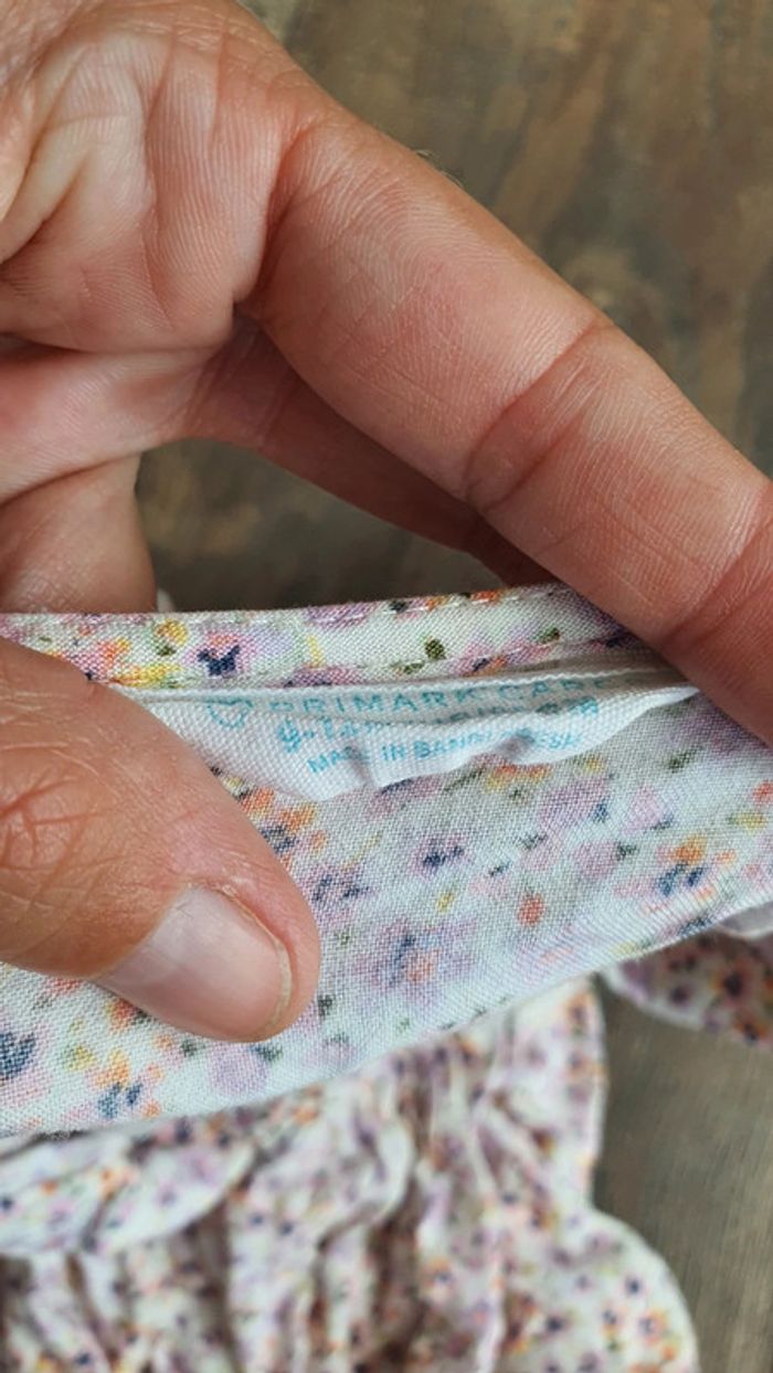 Combinaison primark 9 12 mois en très bon état - photo numéro 3