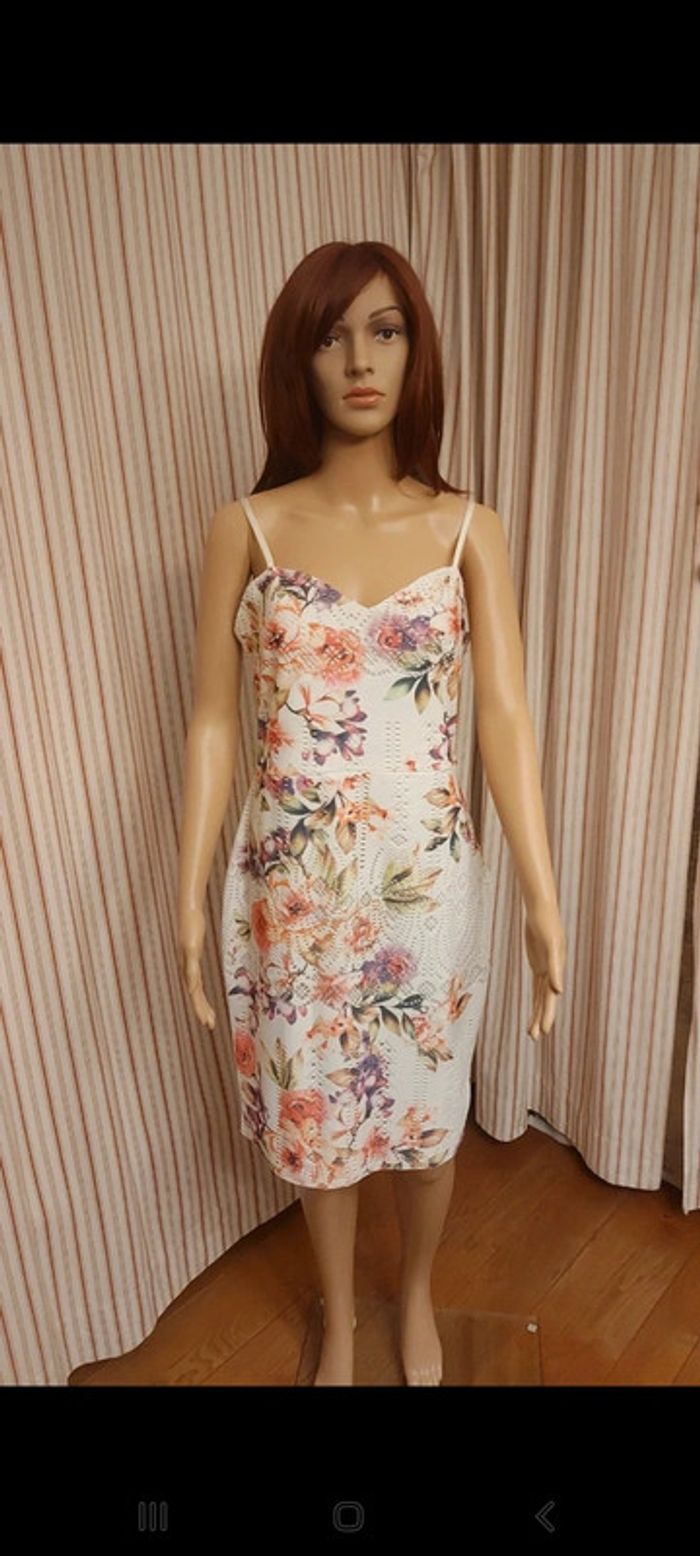 Jolie robe d'été Lipsy London eu 42 us 10