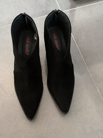 Magnifiques Bottines noires