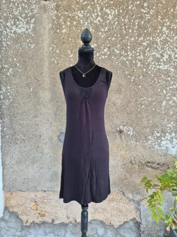 Nuisette Cannelle noire T.36