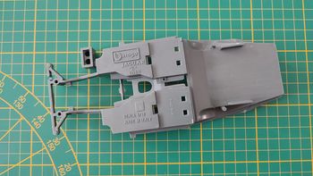 Châssis intérieur pièce détachée miniature Bburago Burago Jaguar type E 1961 1/18 1/18e 1/18ème #B88