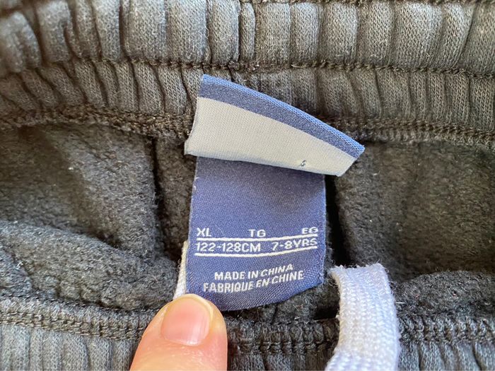 Beau pantalon/jogging noir Nike T. 7-8 ans/122-128 cm garçon - photo numéro 3