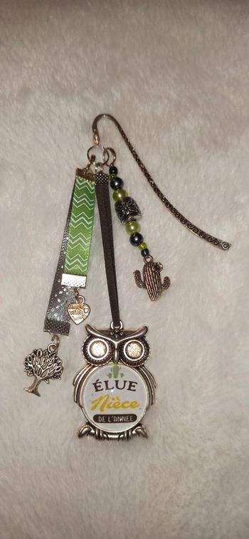 Cadeau Nièce, bijoux de sac ou marque page " Élue Nièce de l 'année "