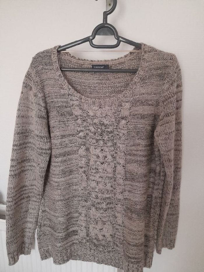 Pull marron beige doré