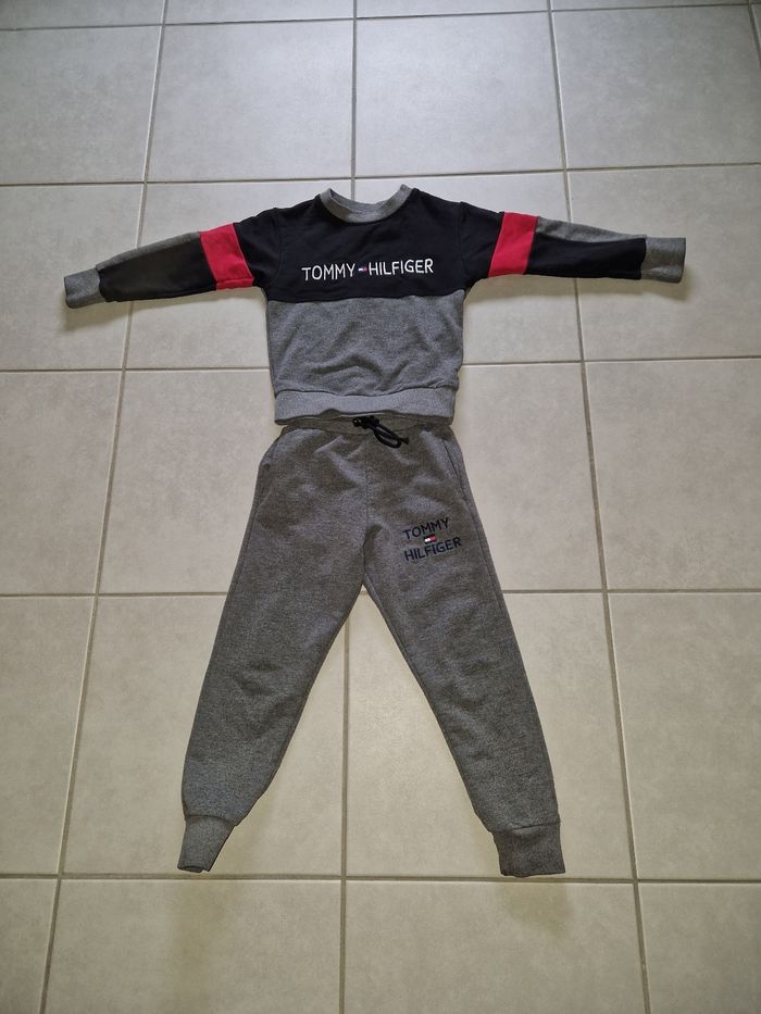 Ensembles survetement