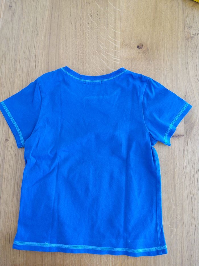 T-shirt bleu - photo numéro 2