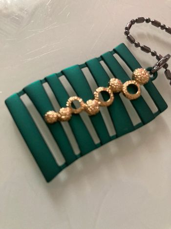 Collier vert