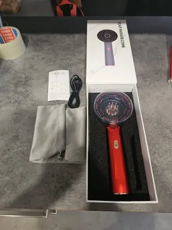 [NEUF] Appareil de massage cuir chevelu rouge