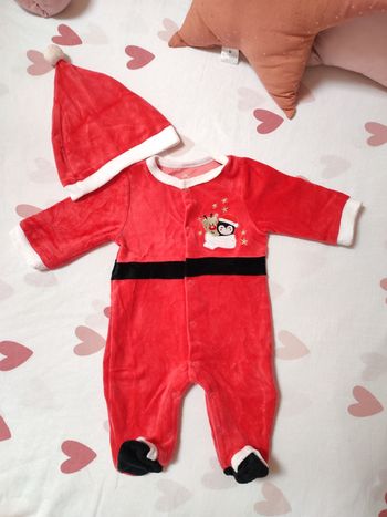 Pyjama une pièce de Noël avec bonnet - 3 mois - Très bon état - Mots d'enfants