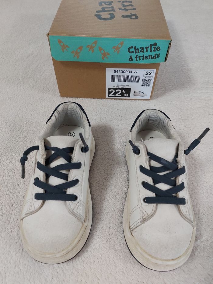 Basket de ville blanche et bleue 22 - photo numéro 2