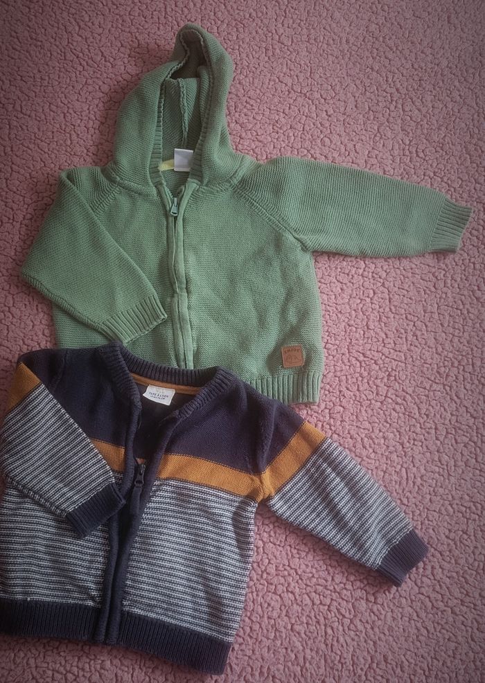 Lot vêtements garçon 12mois - photo numéro 3