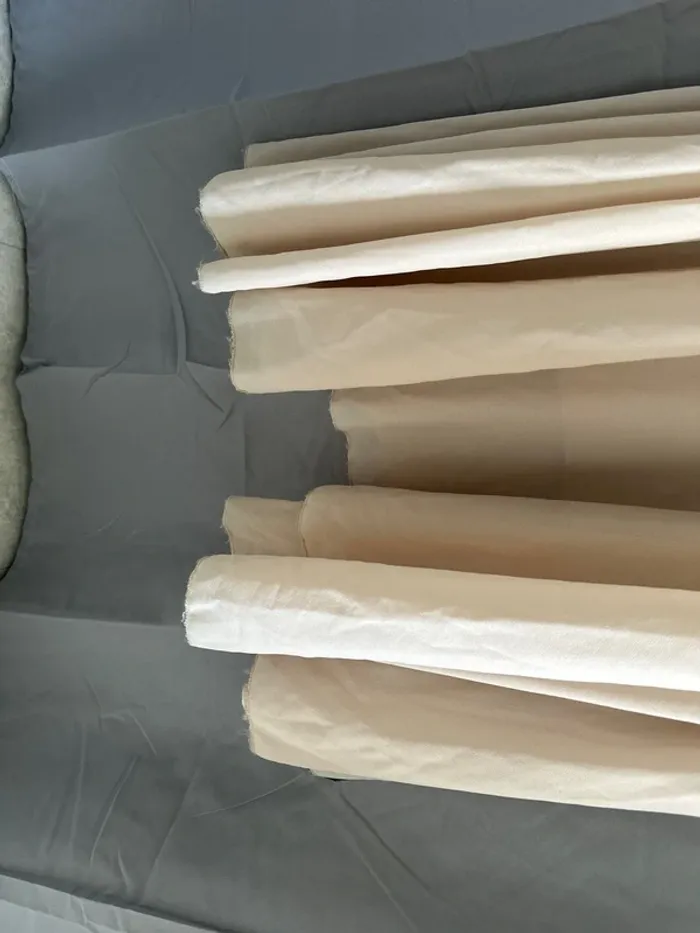 Robe soirée beige/dorée - photo numéro 8