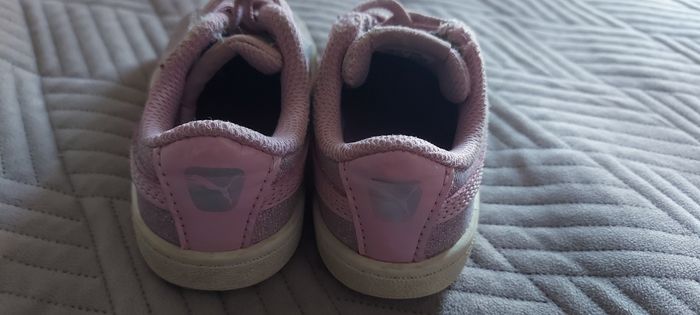 Baskets Puma pointure 24 - photo numéro 3