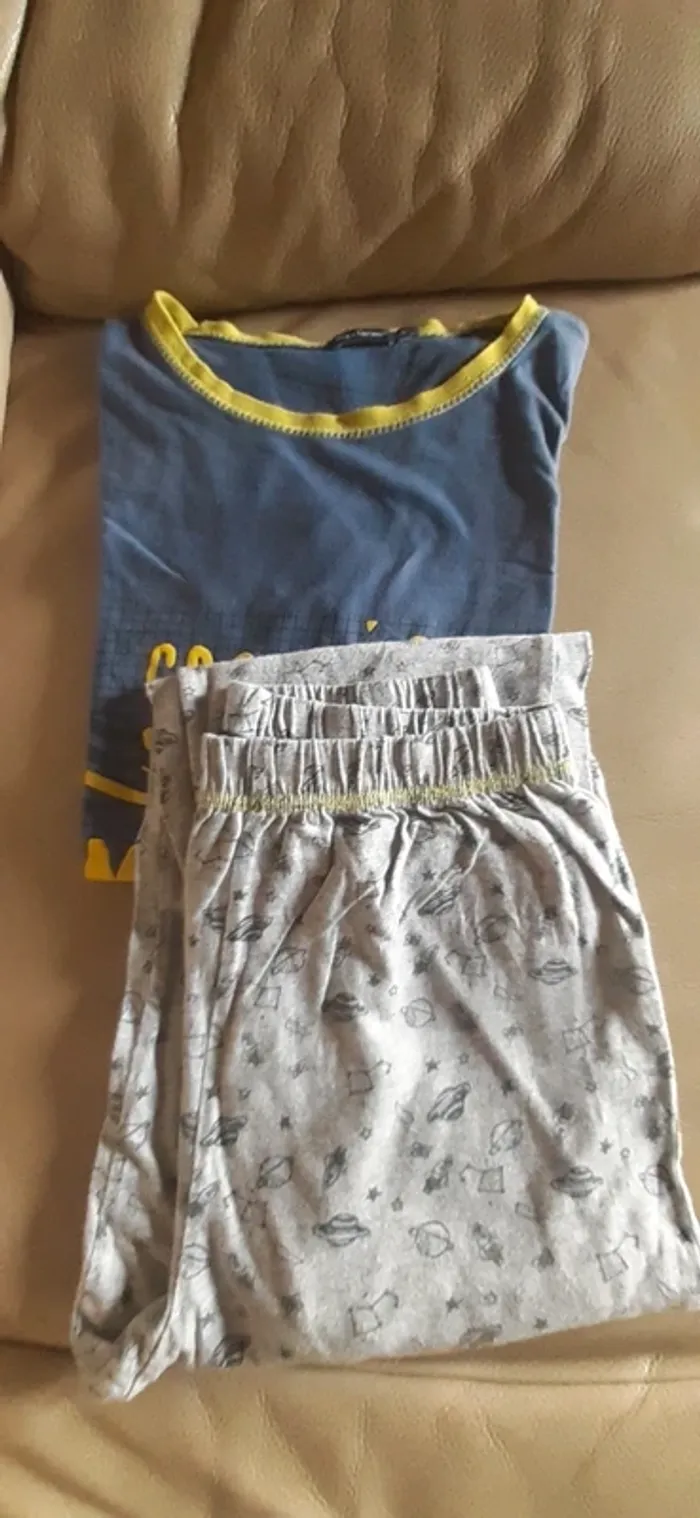 Pyjama Space 14 ans - photo numéro 2