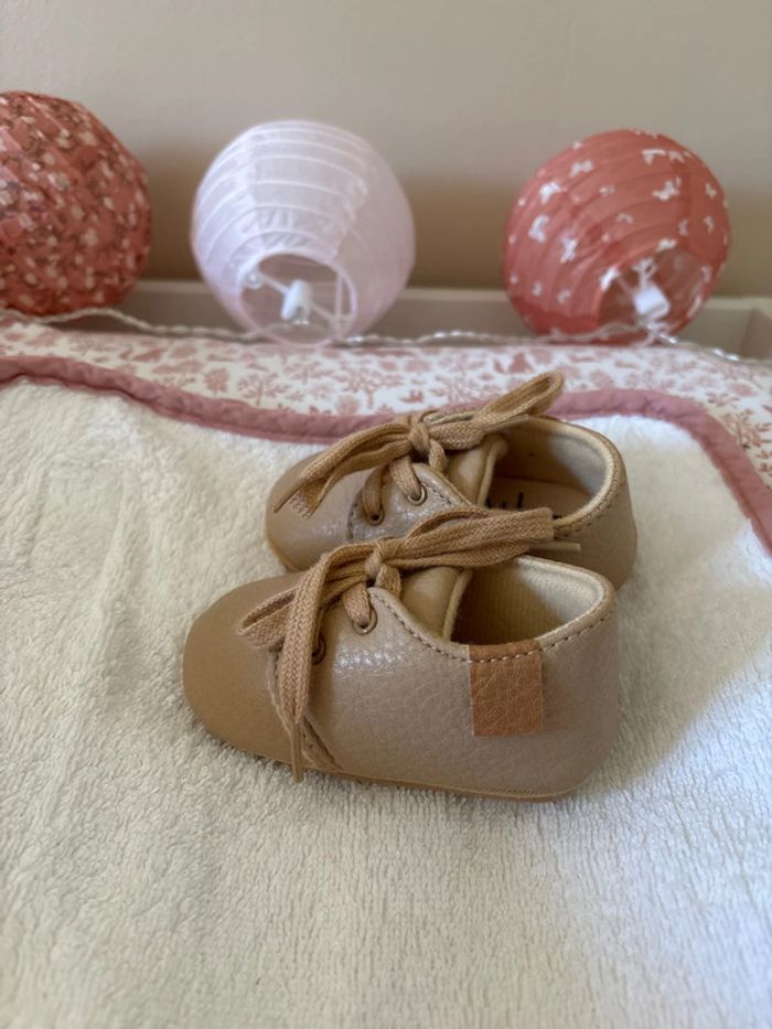 Chaussures super souples taille 3-6M - photo numéro 3