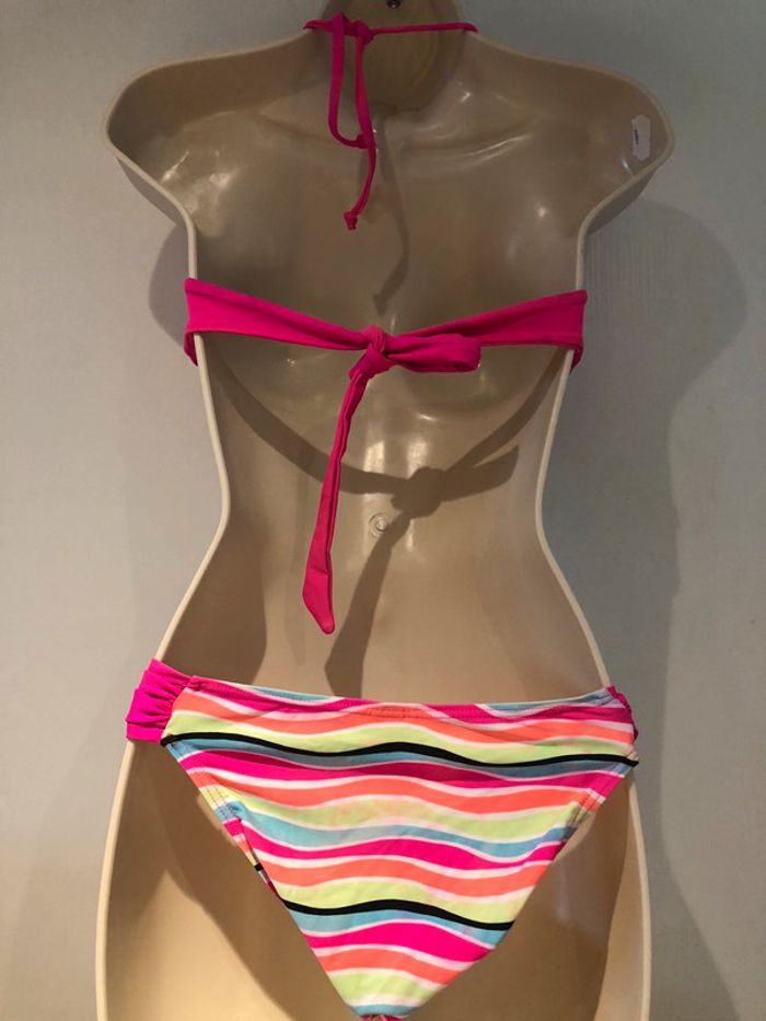Maillot de bain longboard. Taille 34 - photo numéro 6