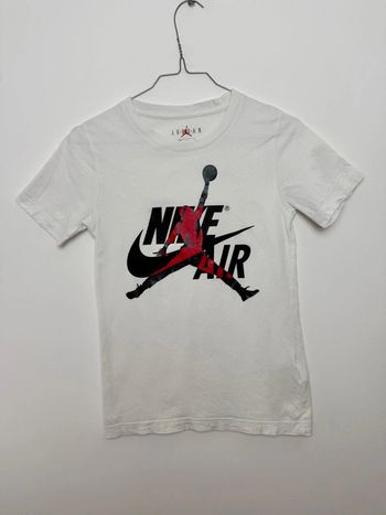 T-shirt Jordan Nike Air garçon 8-10 ans blanc super état