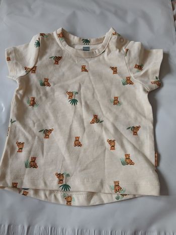 T shirt bebe taille 56