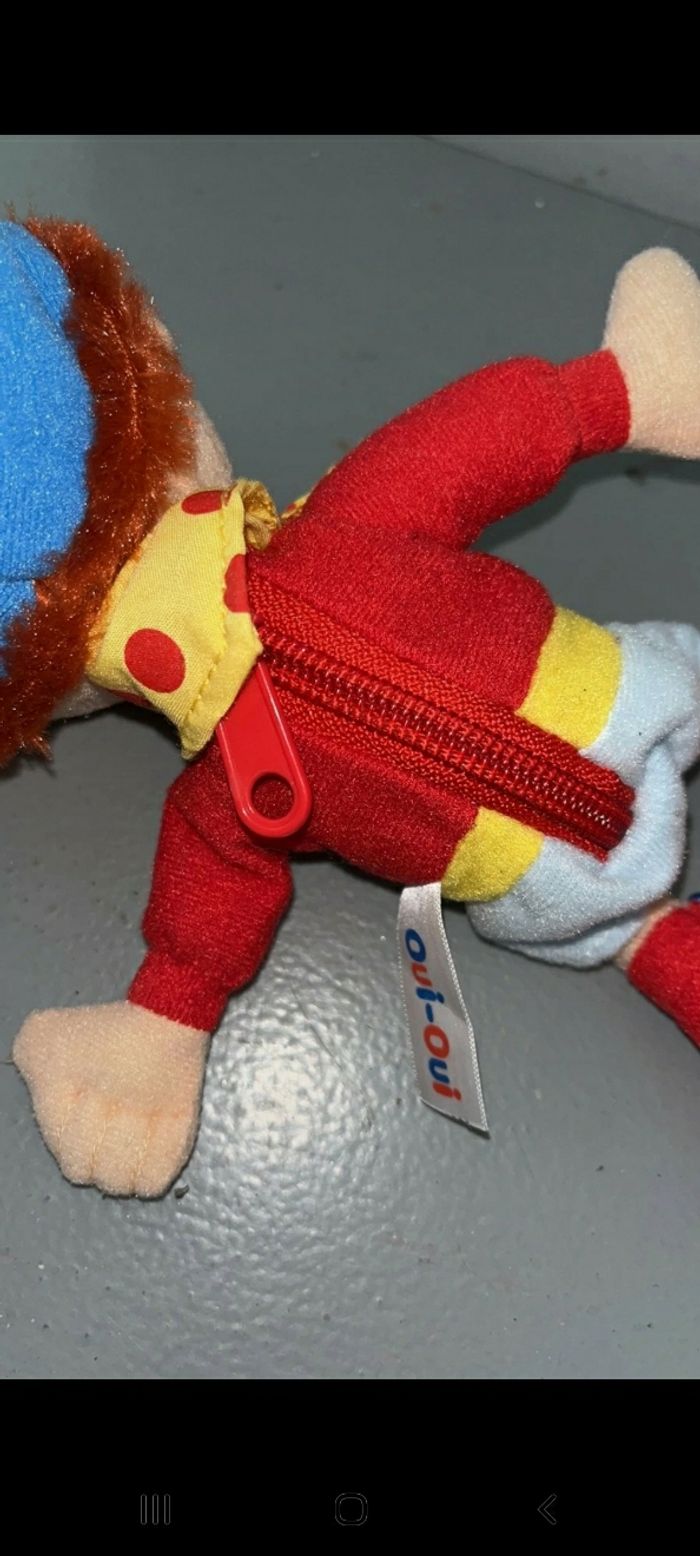 Peluche oui oui porte monnaie - photo numéro 5