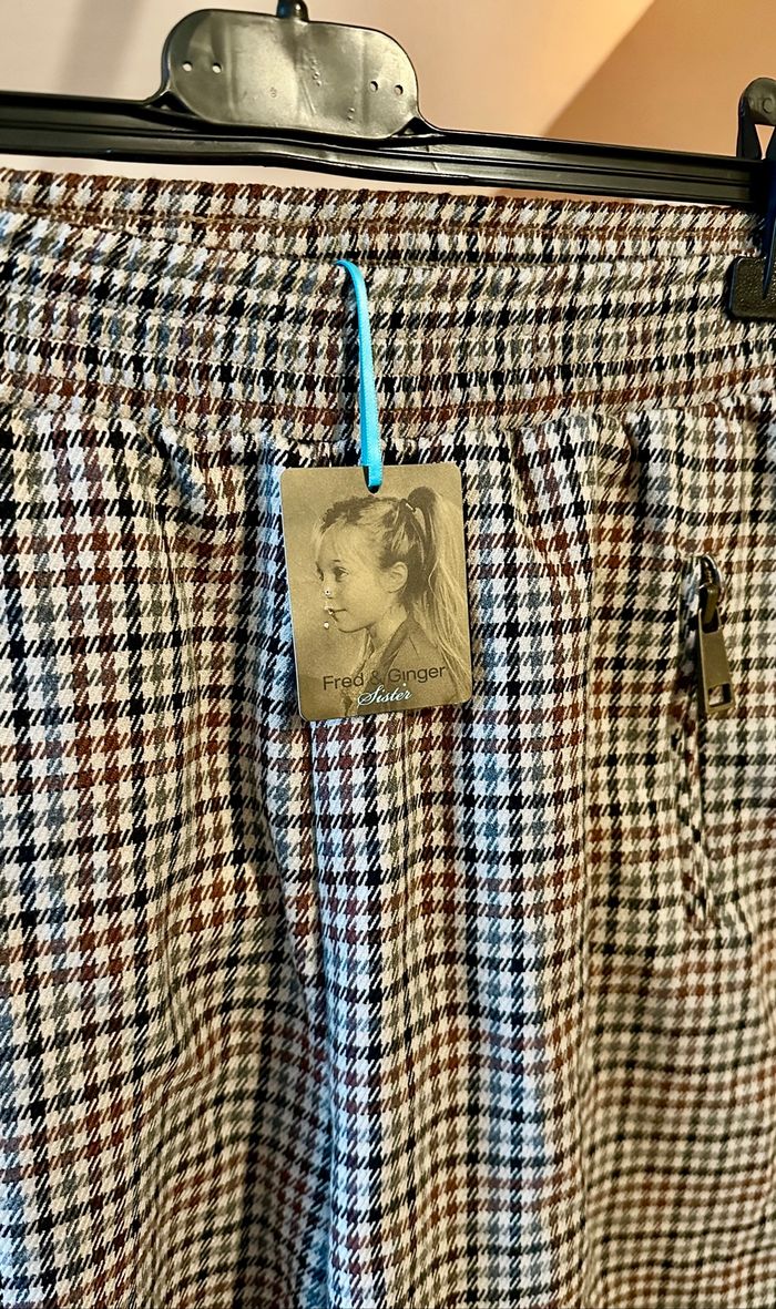 💜 Pantalon court motif écossais Fred & ginger singer taille 10 ans neuf avec étiquette 💜 - photo numéro 4