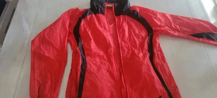 K-way /imperméable Decathlon - photo numéro 3