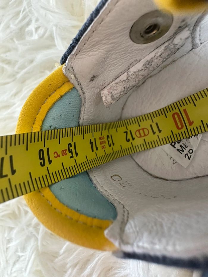 Paire de chaussures Babybotte taille 20 - photo numéro 6