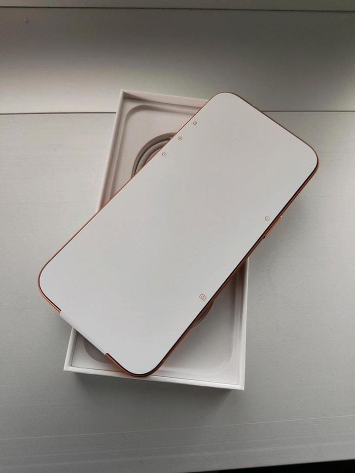 Téléphone portable - photo numéro 3