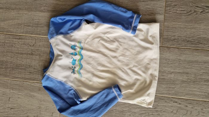 Tee shirt de piscine protection solaire upf 50+ - photo numéro 2