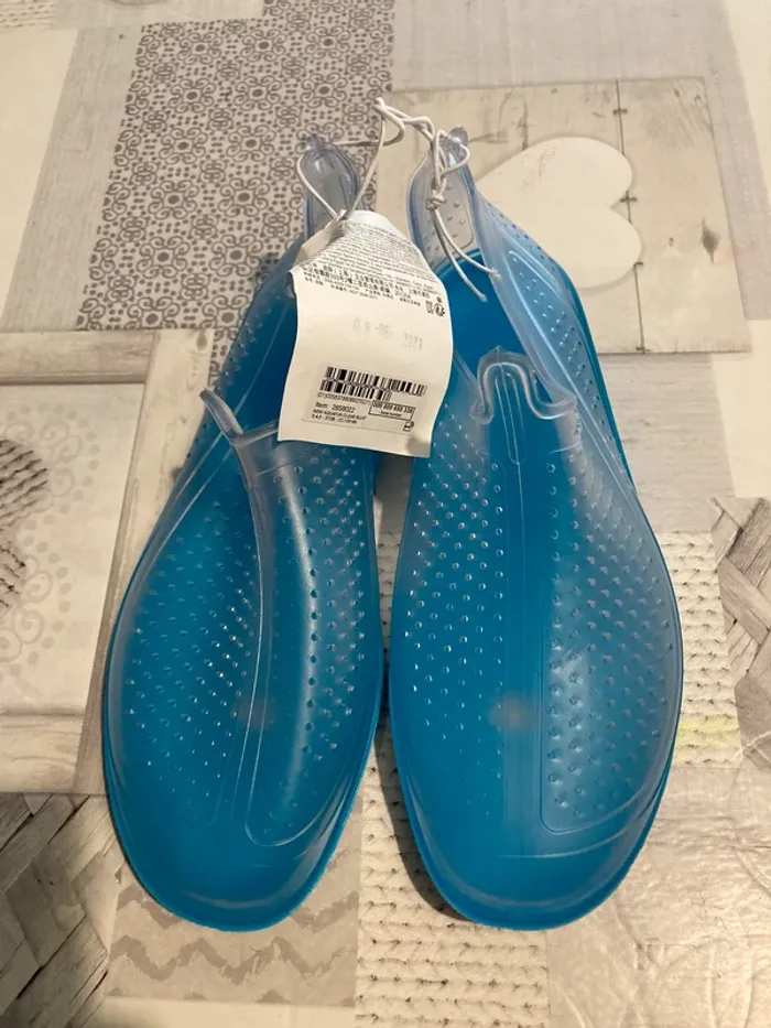 Chaussure plage Riviere neuf