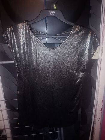 Tee-shirt pailleté