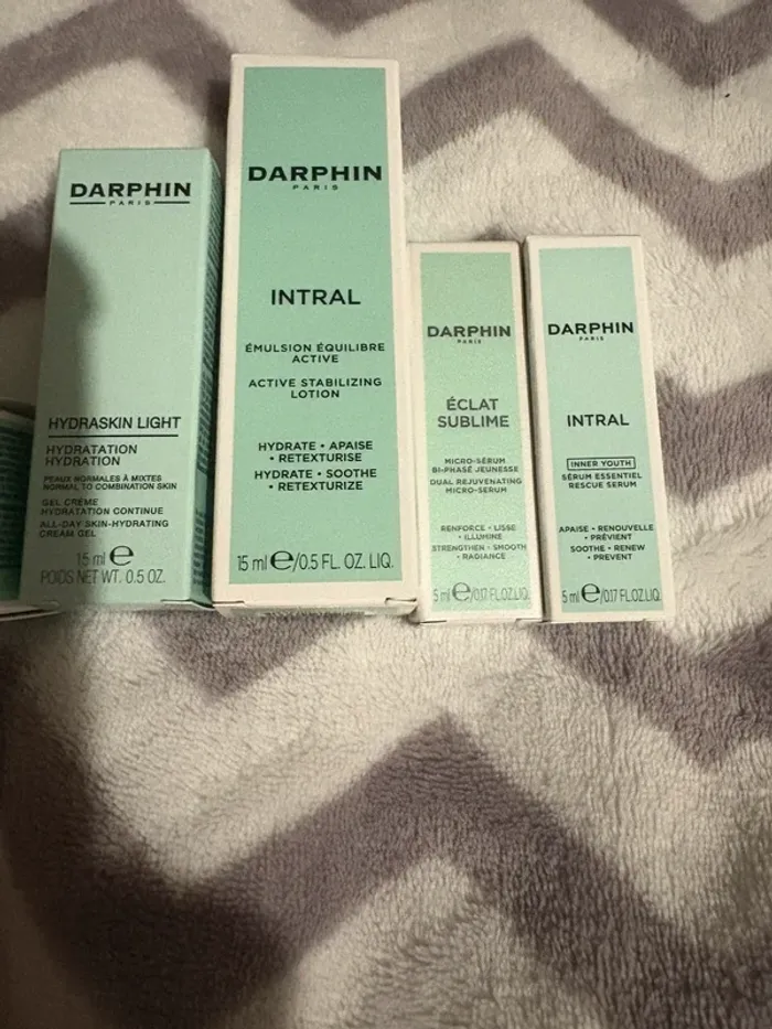 Lot de 5 produits Darphin, format voyage - photo numéro 3