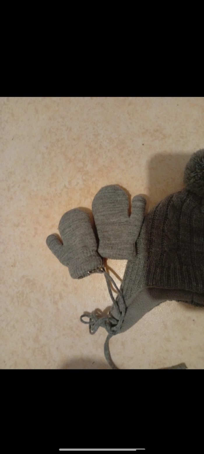 Ensemble bonnet et moufle 6 mois - photo numéro 2