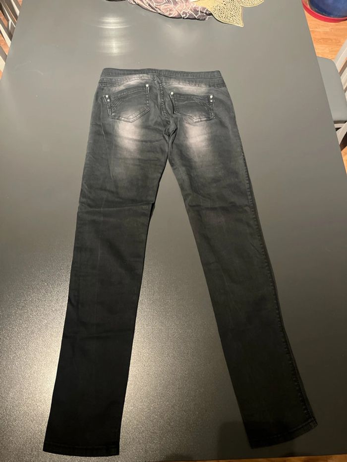 Pantalon - photo numéro 2