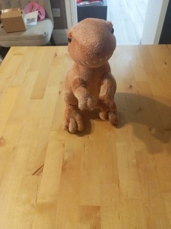 Peluche dinosaure