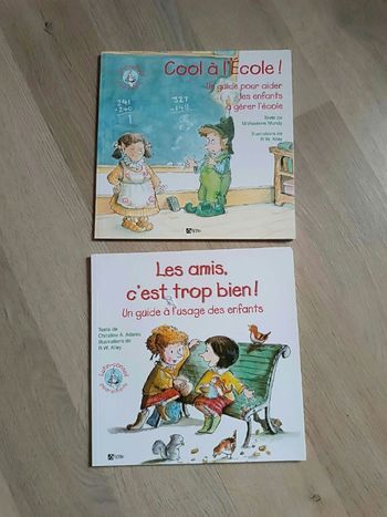 Cool à l école et les amis c est trop bien !