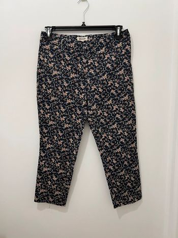 Pantalon court fleuri