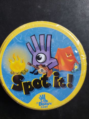 Spot it camps Dobble game