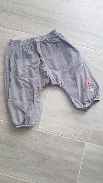 Pantalon gris velours cotelé Prémaman 12 M.