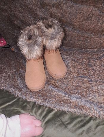 Chaussures fausse fourrure à moumoute