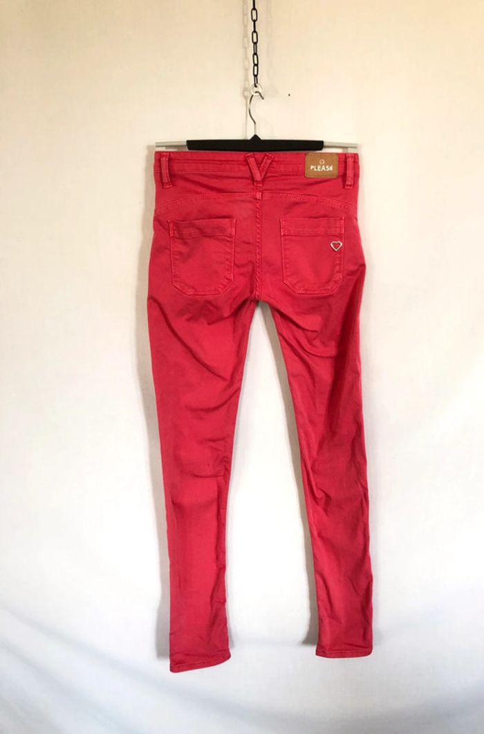 Jean rose vif taille basse slim Please taille Small / 34 36 très bon état - photo numéro 2