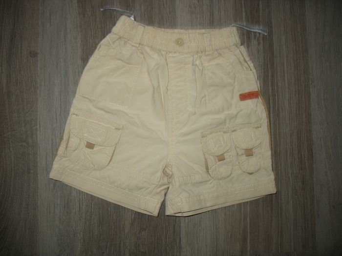 ENSEMBLE 2 PIÈCES BÉBÉ GARÇON : SHORT + TEE SHIRT MC "C&A" - 6 MOIS - n°08 - photo numéro 2