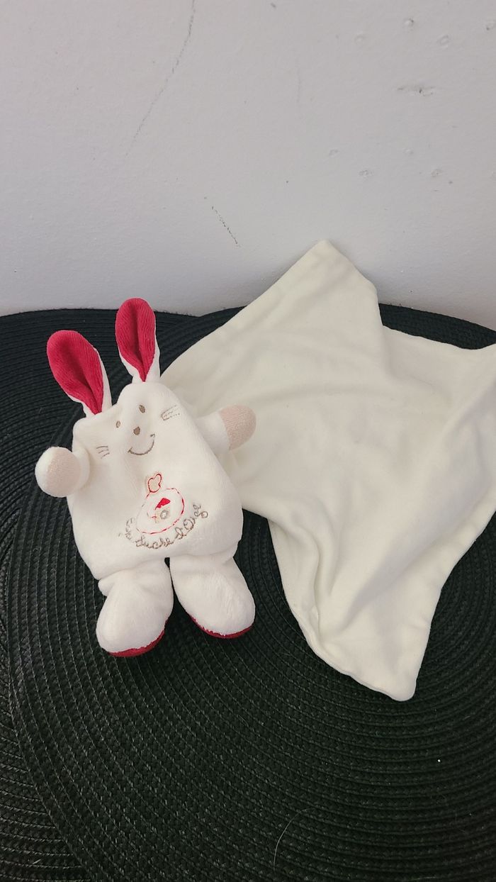 Doudou plat Lapin Cajou blanc écru rouge bordeaux mouchoir carré Sucre d'Orge - photo numéro 3
