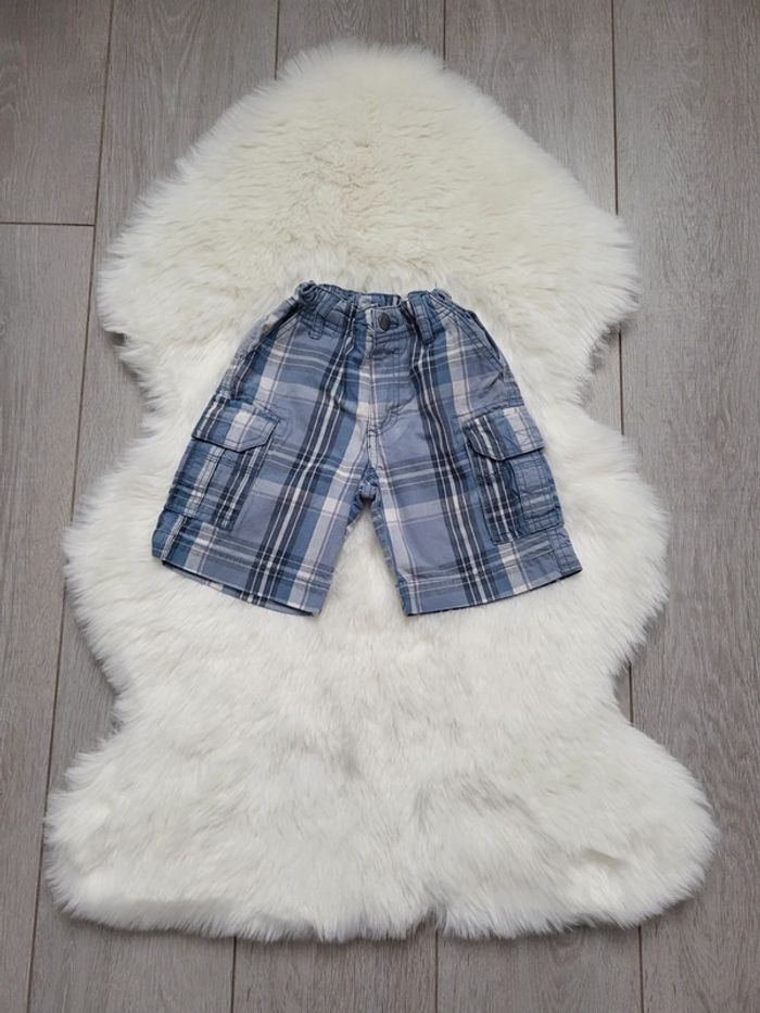 Short 3 ans